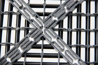 Пороги к напольным покрытиям